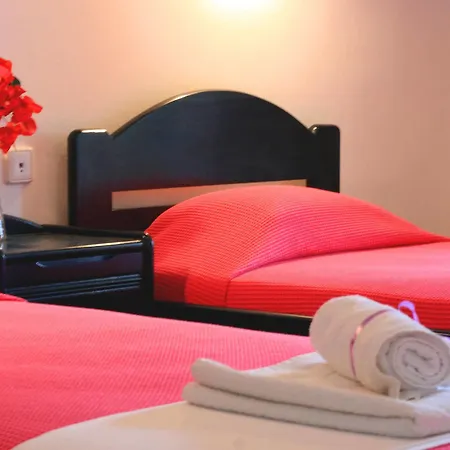 Phoenix Apart Otel 3*