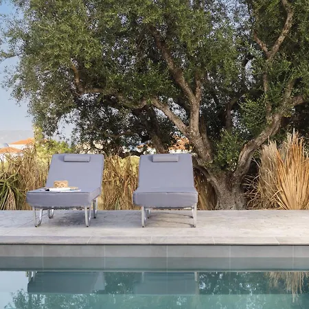 Phoenix Aparthotel Laganas