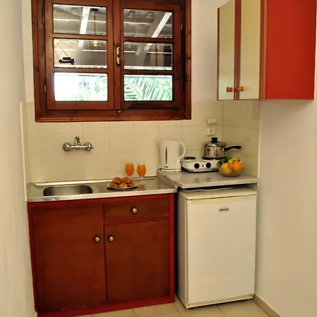 Phoenix Aparthotel 3*