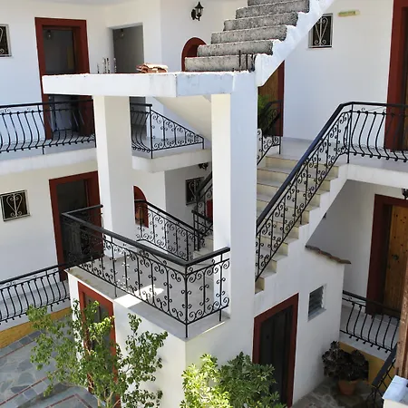 Aparthotel Phoenix 3*